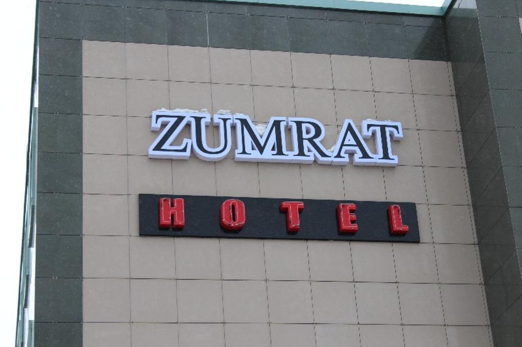 Hotel Zumrat Караганда Екстер'єр фото